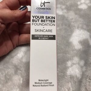 It cosmetics foundation and skincare medium coverage rich neutral 53